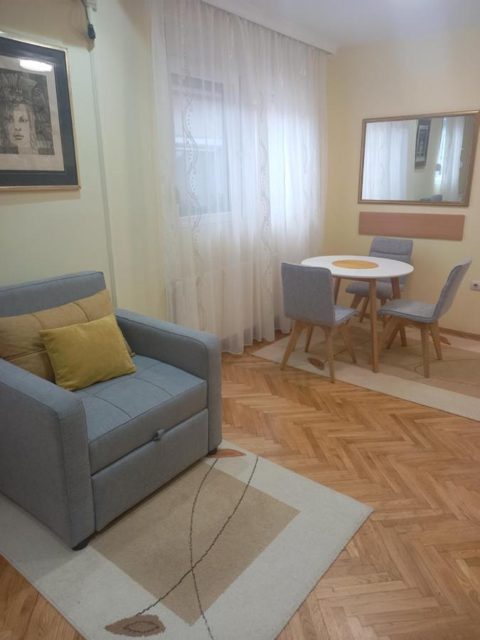 Leda Apartmani Σμεντέρεβο Εξωτερικό φωτογραφία